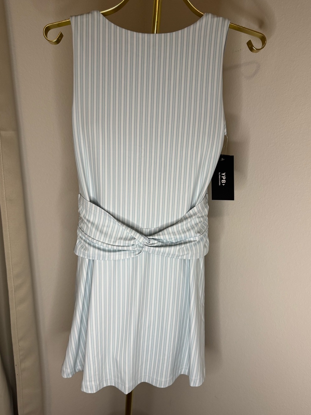NWT Abercrombie YPB studioFLEX Twist Mini Dress in Light Blue Stripe Size Medium